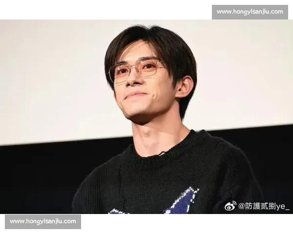 中戏补办毕业礼:易烊千玺现身,合影热潮暖了青春缺口 中戏补办毕业礼:易烊千玺现身,合影热潮暖了青春缺口