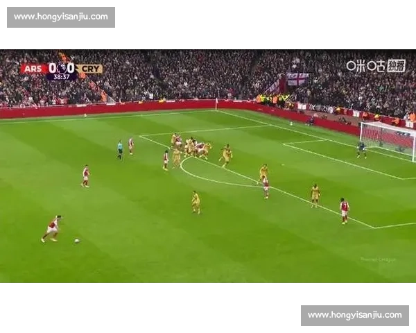 剪刀腿弑旧主!埃泽斩获阿森纳英超首球 剪刀腿弑旧主!埃泽斩获阿森纳英超首球